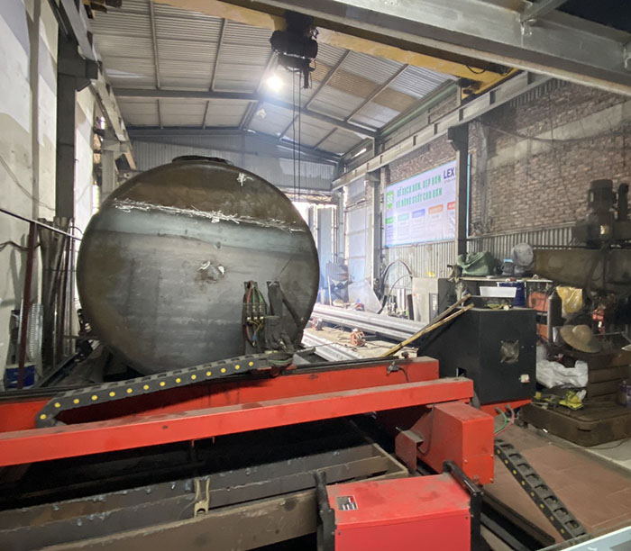 Construction of chemical tanks - TPTech project at Yen My 2 Industrial Park, Hung Yen